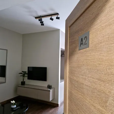 מלון Garni Mediteraneo