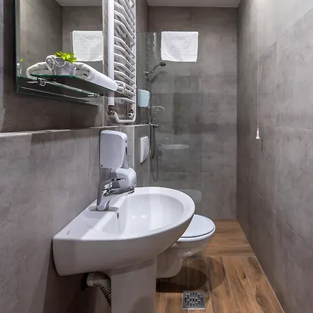 Hotel Garni Mediteraneo