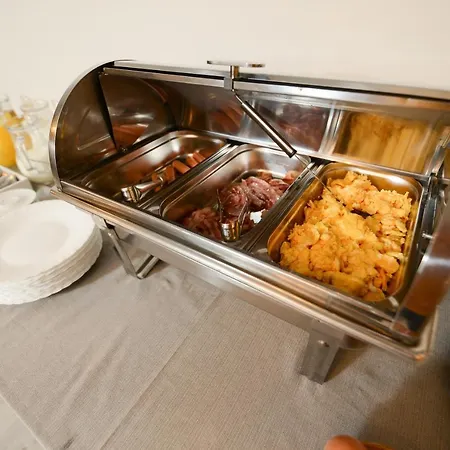 Otel Garni Mediteraneo 4*